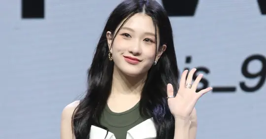 Former-fromis-9-Member-Lee-Seo-Yeon-Signs-With-New-Agency-openingPicture.webp.webp